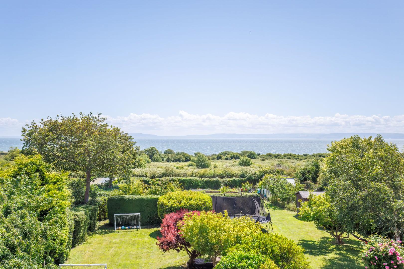 111 Fontygary Road, Rhoose, Barry, Vale Of Glamorgan, CF62 3DU